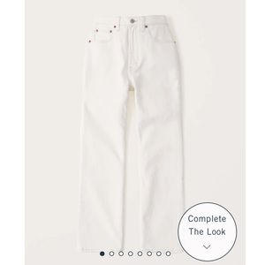 NWT - Abercrombie & Fitch Curve Love Ultra High Rise Ankle Straight Jean!